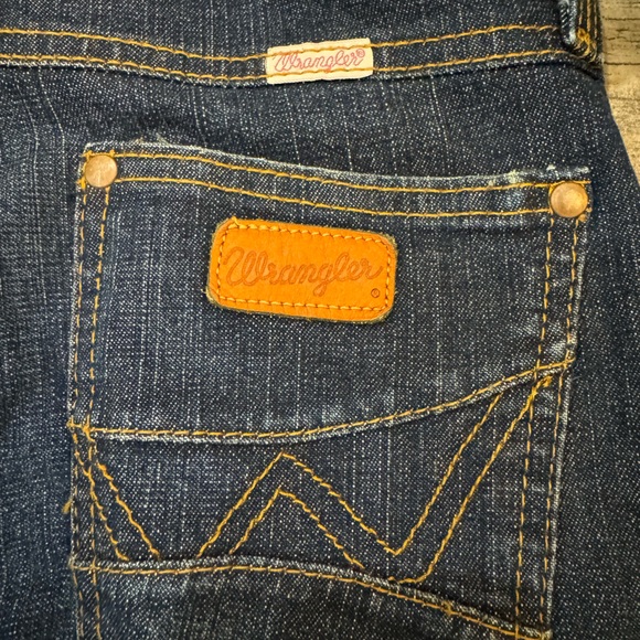 Vintage Wrangler premium patch pink label jeans - Picture 15 of 16